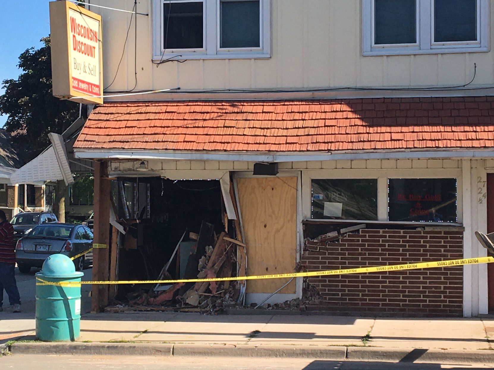 16th and Thurston crash